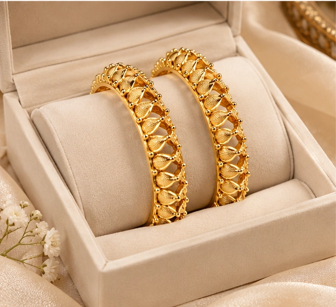 Interlaced Floral Kada Bangles - Image 4