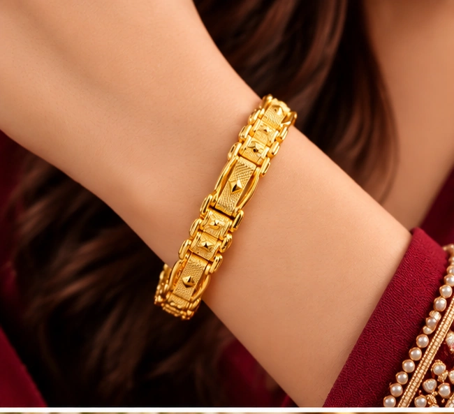 Royal Link Bracelet