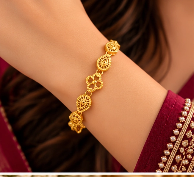 Petal Medallion Bracelet